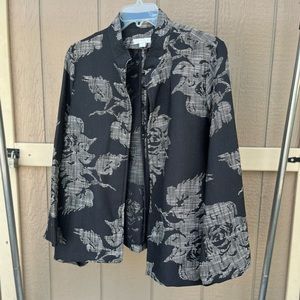 Floral Embroidered Open Front Blazer Size 1X